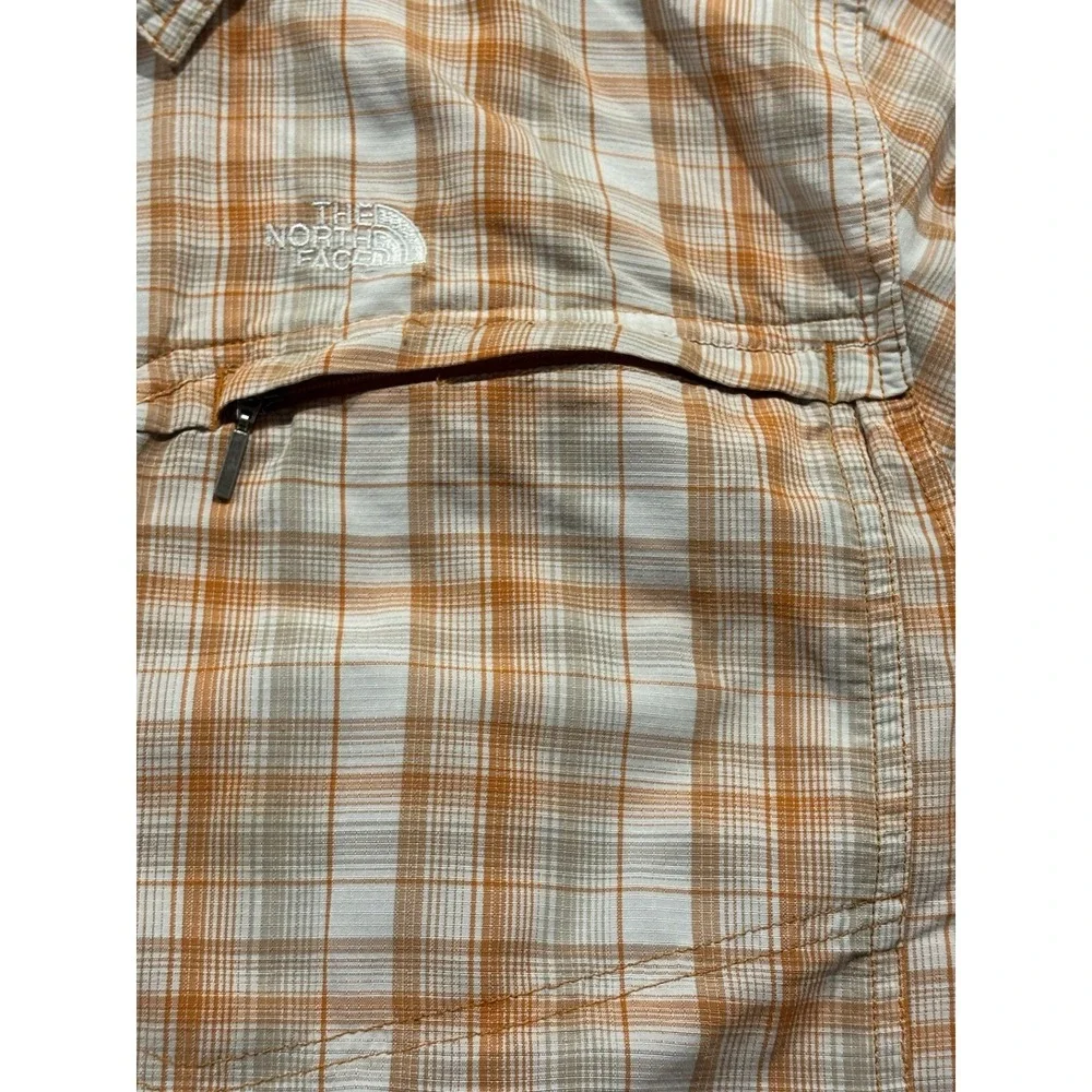The North Face Men's Long Sleeve Plaid Lightweight Performance Button-Down Shirt